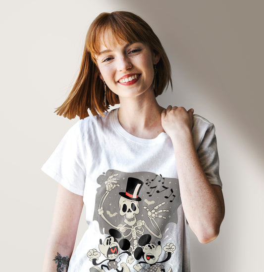 Woman T-shirt, Halloween, SKELE-TON SCREAMS T-Shirt